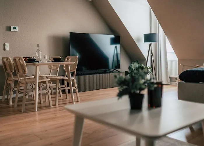 Апартаменты Luga Homes - Rosental